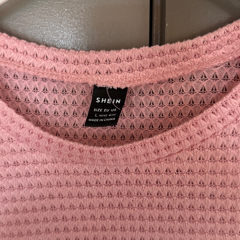 SHEIN Pink Textured Knit Top Tshirt Size Large - Picture 2 of 3